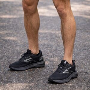 Brooks Levitate 6 Men’s 12.5 Black Gray Mesh Running Shoes Athletic Trainers